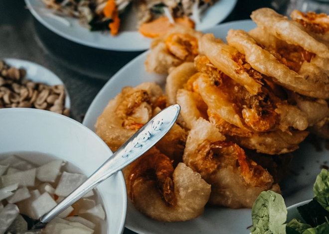 Banh Tom Duc Troc (Prawn cakes) - Ninh Binh