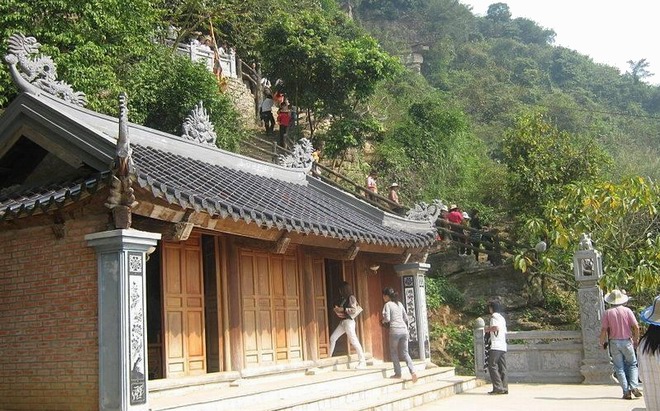 Cao Son Temple Ninh Binh