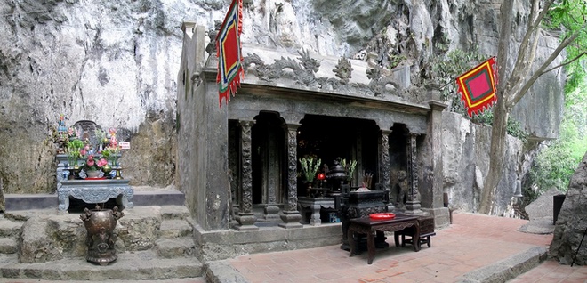 Tran Temple Ninh Binh