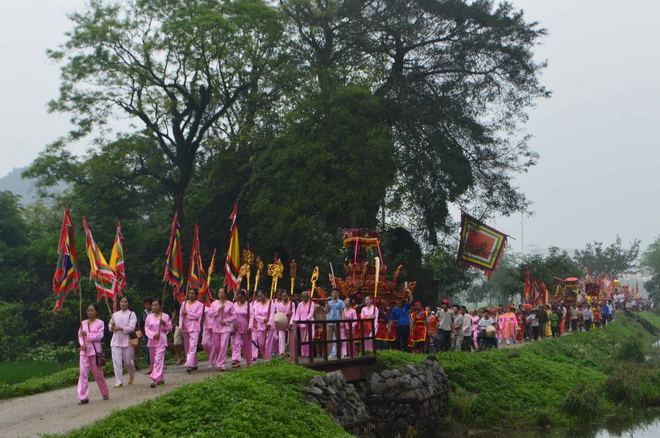 Yen Cu festival